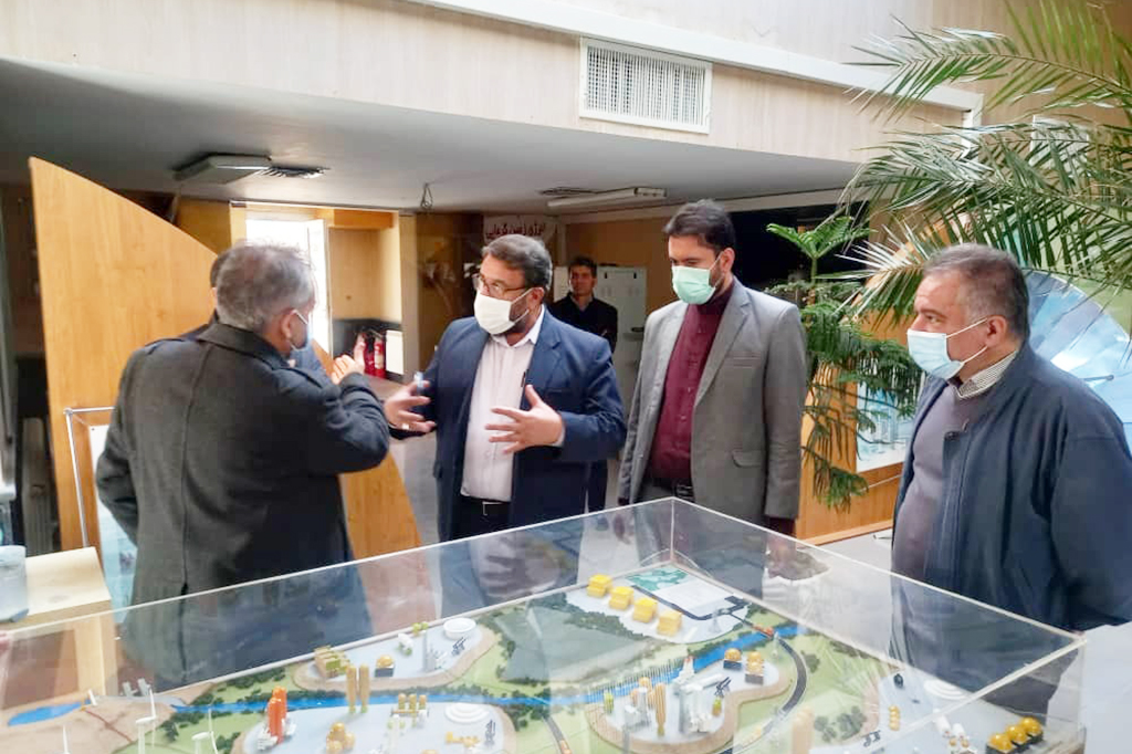 Secretary General of CINVU visits the achievements of Iranian Renewable Energy Organization