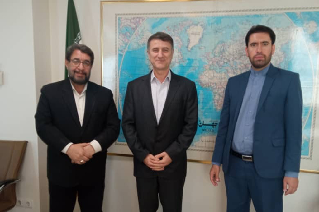 Meeting of the Secretary General of CINVU with the Deputy Minister for International Affairs and the Head of the Center for International Scientific Cooperation of the Ministry of Science, Research and Technology of Iran