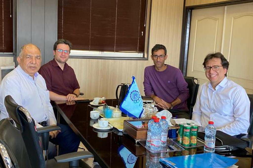 The CINVU Will Cooperate with the Amirkabir University of Technology's Bandar Abbas Campus in the Persian Gulf Zone