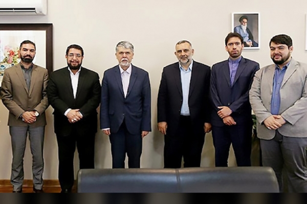 دیدار دبیرکل شبکه دانشگاه‌های مجازی جهان اسلام با وزیر فرهنگ و ارشاد اسلامی ایران