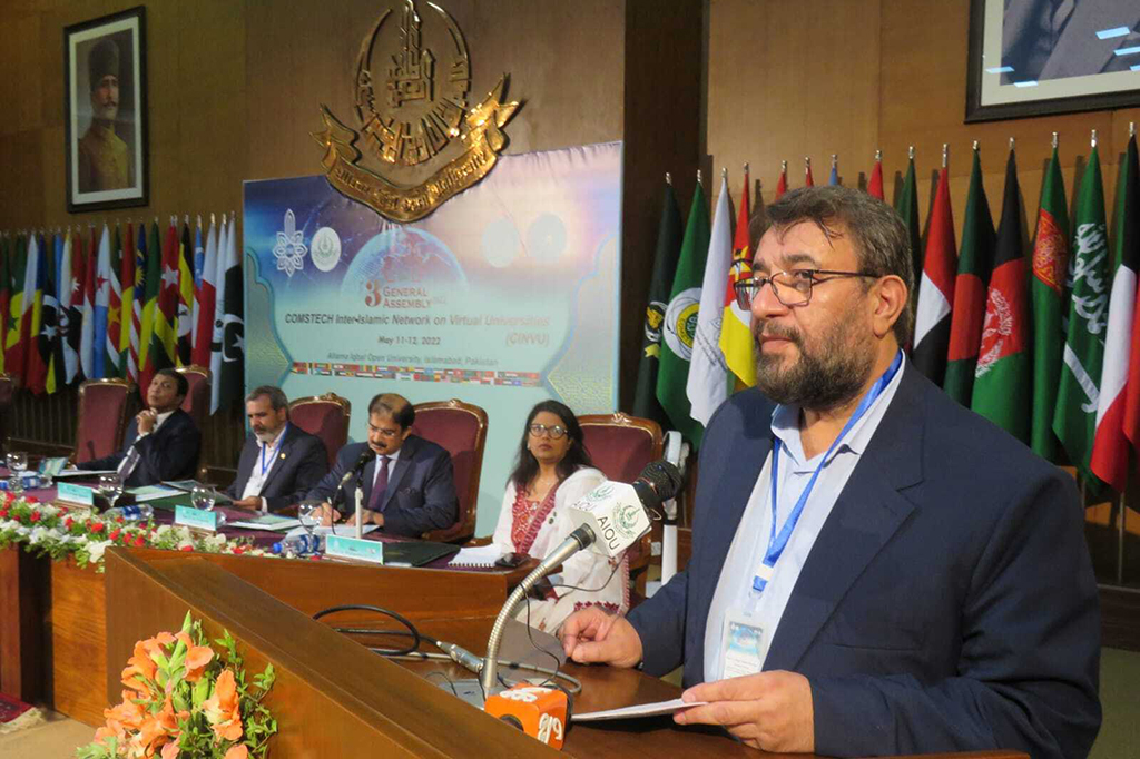 Dr. Najafi Barzegar: Le CINVU deviendra le principal hub de la science et de la technologie dans le monde